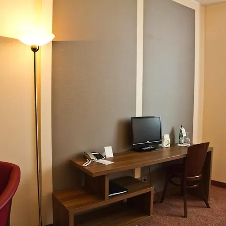 Ivbergs Messe Hotel
